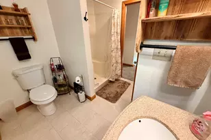 74 Myrtle St, Hillsboro, NH 03244 - Photo 32