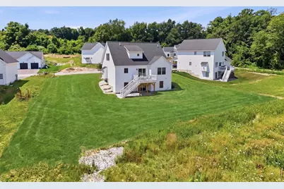 8 Robin Way #7, Chester, NH 03036 - Photo 6