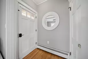 2484 Elm St, Manchester, NH 03104 - Photo 2