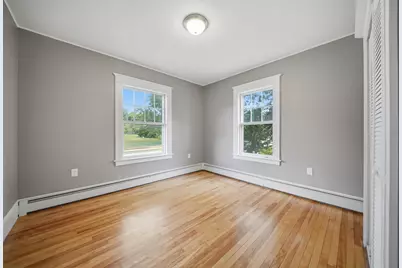 2484 Elm Street, Manchester, NH 03104 - Photo 32