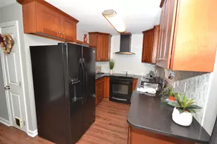 80 Beech Hill Ave, Manchester, NH 03103 - Photo 20