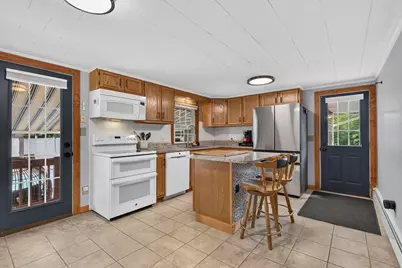 79 Bow Street, Concord, NH 03301 - Photo 4