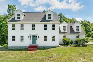 197 Grapevine Rd, Dunbarton, NH 03046 - Photo 1