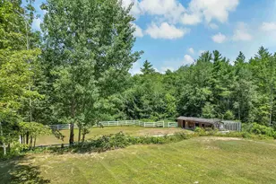 197 Grapevine Rd, Dunbarton, NH 03046 - Photo 14