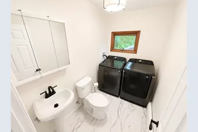 192 Londonderry Turnpike, Hooksett, NH 03106 - Photo 20