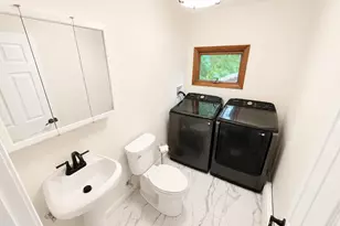 192 Londonderry Tpke, Hooksett, NH 03106 - Photo 20