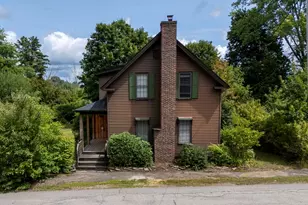 24 Hanson St, Somersworth, NH 03878 - Photo 4