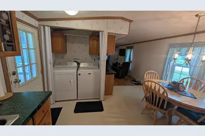 732 Concord Stage Road #9, Weare, NH 03281 - Photo 14