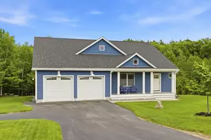 11 Hetnars Wy, Epping, NH 03042 - Photo 1