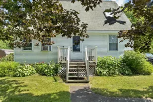9 Alderwood Ct, Claremont, NH 03743 - Photo 6