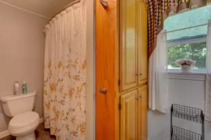 99 Wentworth Ave, Berlin, NH 03570 - Photo 20