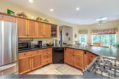 14 Fieldstone Drive, Hooksett, NH 03106 - Photo 16