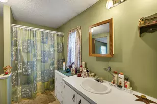 61 Eagles Way, Alton, NH 03809 - Photo 18
