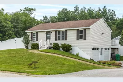 8 Brandywine Drive, East Kingston, NH 03827 - Photo 2