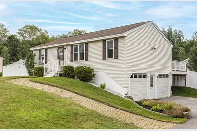 8 Brandywine Drive, East Kingston, NH 03827 - Photo 4