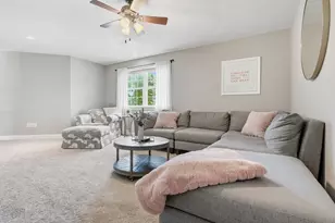 28 Lamplighter Ln, Salem, NH 03079 - Photo 26