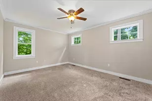 540 Concord St, Manchester, NH 03104 - Photo 14