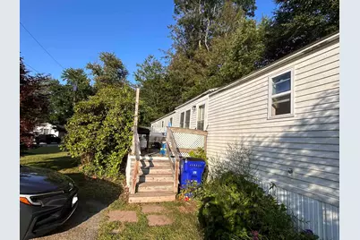 16 Sumac Street, Exeter, NH 03833 - Photo 2
