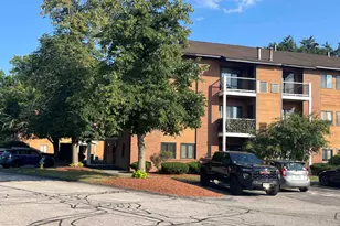 11 Blackstone Dr, Nashua, NH 03063 - Photo 1