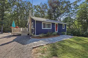 43 Seaverns Bridge Rd, Merrimack, NH 03054 - Photo 2