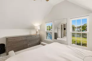 28 Walden St, Portsmouth, NH 03801 - Photo 14