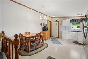 14 Gertrude Ave, Raymond, NH 03077 - Photo 14