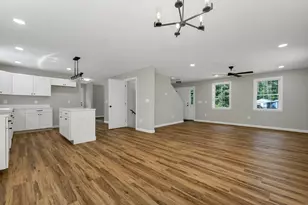 145 Holmes Rd, Barnstead, NH 03225 - Photo 10