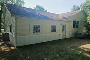 57 Temple Dr, Rochester, NH 03868 - Photo 4