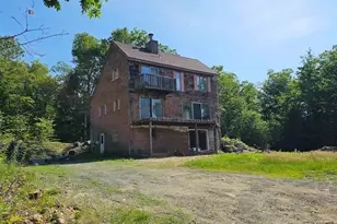 29 Mollie Rd, Bridgewater, NH 03222 - Photo 1
