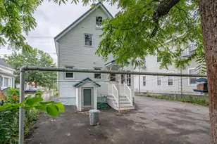 104 Kinsley St, Nashua, NH 03060 - Photo 6