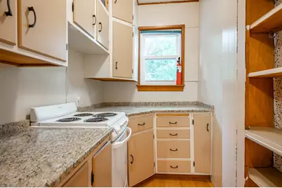 104 Kinsley Street, Nashua, NH 03060 - Photo 10