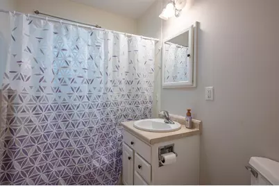 104 Kinsley Street, Nashua, NH 03060 - Photo 18