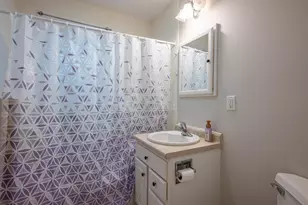 104 Kinsley St, Nashua, NH 03060 - Photo 18