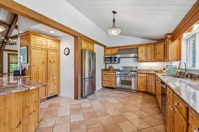 1130 Bible Hill Road, Francestown, NH 03043 - Photo 10