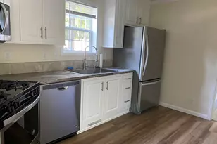 36 Norman Rd, Seabrook, NH 03874 - Photo 8