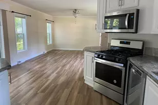 36 Norman Rd, Seabrook, NH 03874 - Photo 4