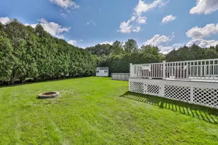 102 Ashmere Dr, Manchester, NH 03109 - Photo 4