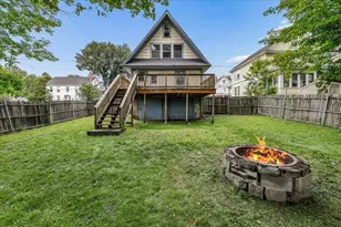 37 Laurel St, Newport, NH 03773 - Photo 2