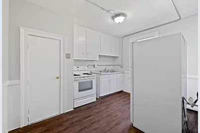 524 Sunapee Street, Newport, NH 03773 - Photo 10