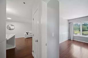 5 Tsienneto Rd, Derry, NH 03038 - Photo 16