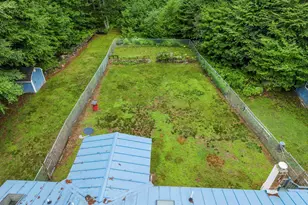 380 Dowboro Rd, Pittsfield, NH 03263 - Photo 6