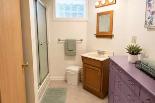 54 Commonwealth Ave, Springfield, VT 05156 - Photo 10