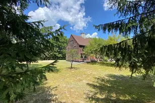 82 Breezy Hill Rd, Bradford, NH 03221 - Photo 1