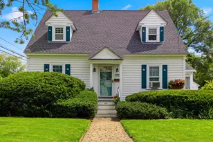 399 Ash St, Manchester, NH 03104 - Photo 2