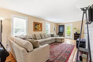 399 Ash St, Manchester, NH 03104 - Photo 16