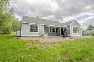 2 Highland View Ln, Holderness, NH 03245 - Photo 10