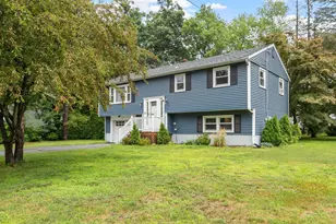 18 Williams St, Salem, NH 03079 - Photo 2