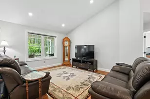 181 Sunridge Rd, Rindge, NH 03461 - Photo 26