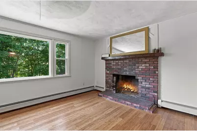 24 Julie Avenue, Salem, NH 03079 - Photo 8
