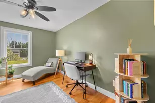 10 Meghan Dr, Sandown, NH 03873 - Photo 10
